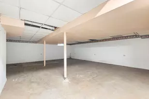 4715 W Crystal Lake Rd, McHenry, IL 60050 - Photo 18