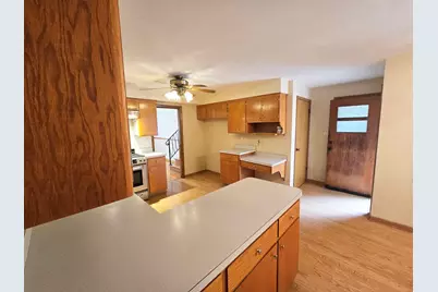 9605 S Kolin Avenue, Oak Lawn, IL 60453 - Photo 12