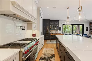 2207 N Orchard St, Chicago, IL 60614 - Photo 6