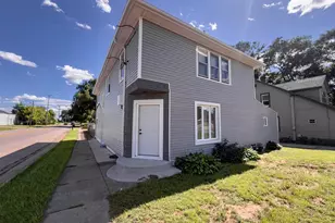 3304 W State St, Rockford, IL 61102 - Photo 1