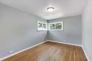 5334 Grove St, Skokie, IL 60077 - Photo 10