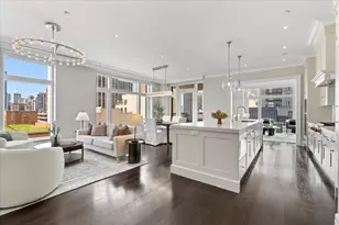 9 W Walton St, Chicago, IL 60610 - Photo 4