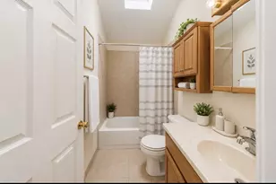 634 Le Parc Cir, Buffalo Grove, IL 60089 - Photo 14