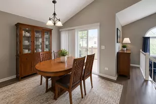 634 Le Parc Cir, Buffalo Grove, IL 60089 - Photo 8