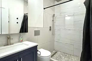 2924 W 38th Pl, Chicago, IL 60632 - Photo 14