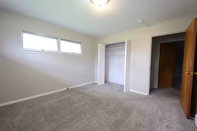 1601 Barthelone Street, Crest Hill, IL 60403 - Photo 26