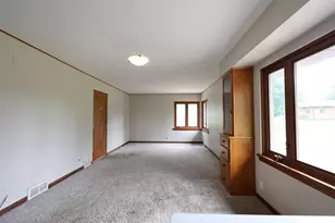 1601 Barthelone St, Crest Hill, IL 60403 - Photo 14
