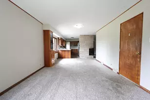 1601 Barthelone St, Crest Hill, IL 60403 - Photo 12