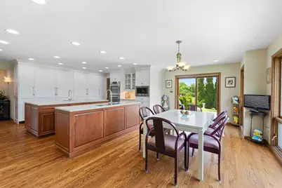14 Hamilton Lane, Oak Brook, IL 60523 - Photo 8