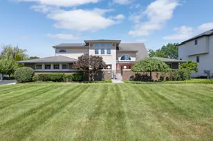 14 Hamilton Ln, Oak Brook, IL 60523 - Photo 38