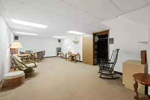 14 Hamilton Ln, Oak Brook, IL 60523 - Photo 36