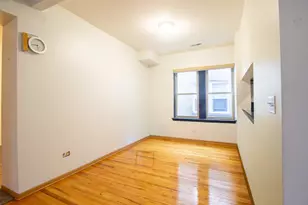 2335 E 70th Pl, Chicago, IL 60649 - Photo 8