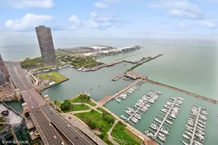 195 N Harbor Dr, Chicago, IL 60601 - Photo 40