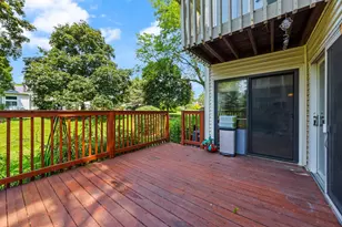 1044 Cumberland Ct, Vernon Hills, IL 60061 - Photo 28