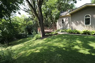 28W719 Barnes Ave, West Chicago, IL 60185 - Photo 66