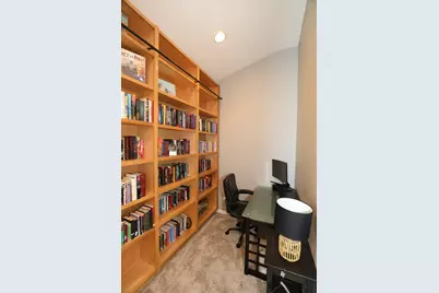 28W719 Barnes Avenue, West Chicago, IL 60185 - Photo 10