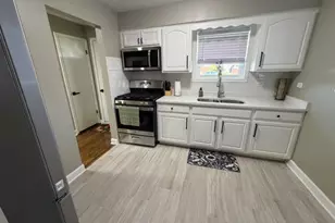 6104 S Nashville Ave, Chicago, IL 60638 - Photo 4
