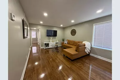 6104 S Nashville Avenue, Chicago, IL 60638 - Photo 2