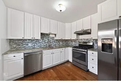 420 Berkshire Lane, Des Plaines, IL 60016 - Photo 6