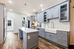 5403 S Greenwood Ave, Chicago, IL 60615 - Photo 8