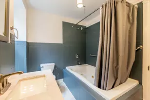 5403 S Greenwood Ave, Chicago, IL 60615 - Photo 14