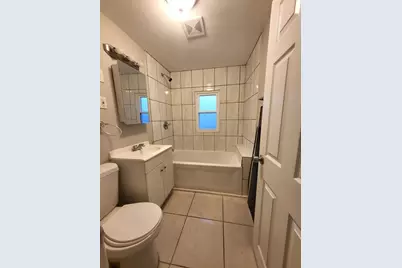 4820 N Kentucky Avenue, Chicago, IL 60630 - Photo 12