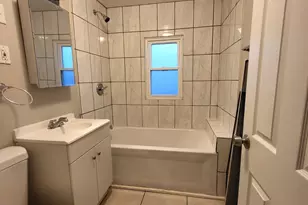 4820 N Kentucky Ave, Chicago, IL 60630 - Photo 12