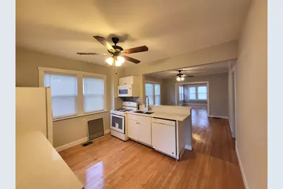 4820 N Kentucky Avenue, Chicago, IL 60630 - Photo 4