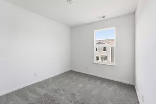 1039 Atterberg Rd, South Elgin, IL 60177 - Photo 10
