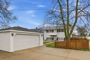 155 E Madison St, Elmhurst, IL 60126 - Photo 4