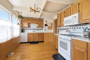155 E Madison St, Elmhurst, IL 60126 - Photo 16