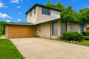15229 Dante Ave, Dolton, IL 60419 - Photo 1