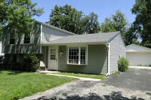 112 Fairlane Dr, Joliet, IL 60435 - Photo 16