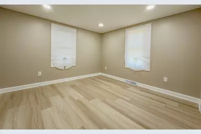 1826 Leonard Road, Rockford, IL 61109 - Photo 20