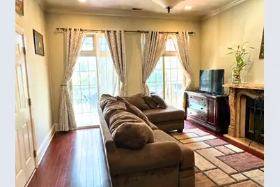 4932 N Harding Avenue #1S, Chicago, IL 60625 - Photo 4