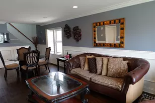 3223 W 84th Pl, Chicago, IL 60652 - Photo 2