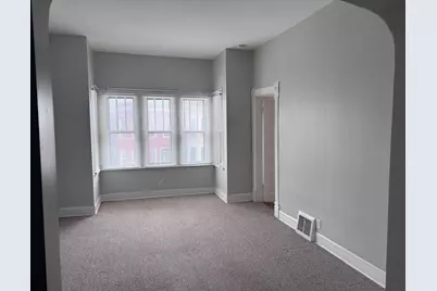 2454 W Diversey Avenue #2, Chicago, IL 60647 - Photo 2