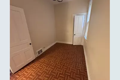 2454 W Diversey Avenue #2, Chicago, IL 60647 - Photo 8
