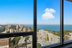 1700 E 56th St, Chicago, IL 60637 - Photo 12