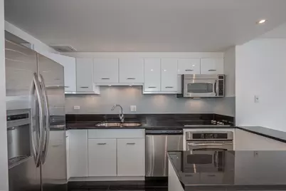 175 E Delaware Place #5519, Chicago, IL 60611 - Photo 8