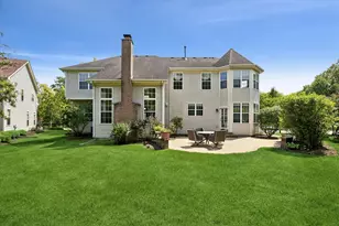 1674 Rolling Hills Dr, Crystal Lake, IL 60014 - Photo 34