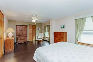 7022 Birchwood Ave, Niles, IL 60714 - Photo 34