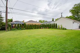 7022 Birchwood Ave, Niles, IL 60714 - Photo 48