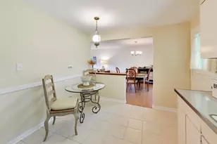 1115 Pfingsten Rd, Glenview, IL 60025 - Photo 8