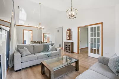 3255 N Daniels Court, Arlington Heights, IL 60004 - Photo 18