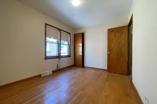 5819 S Narragansett Ave, Chicago, IL 60638 - Photo 8