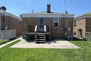 5819 S Narragansett Ave, Chicago, IL 60638 - Photo 12