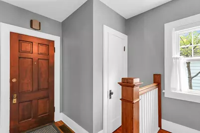 1104 W Green Street, Champaign, IL 61821 - Photo 4