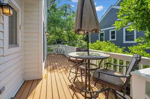 919 Roslyn Rd, Glen Ellyn, IL 60137 - Photo 36