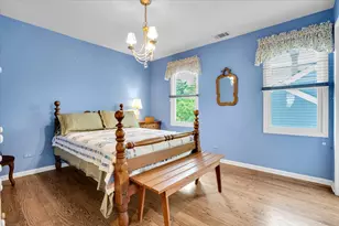 919 Roslyn Rd, Glen Ellyn, IL 60137 - Photo 26